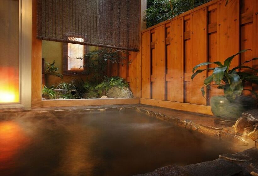 Ryokan Ginrinso Kotobuki