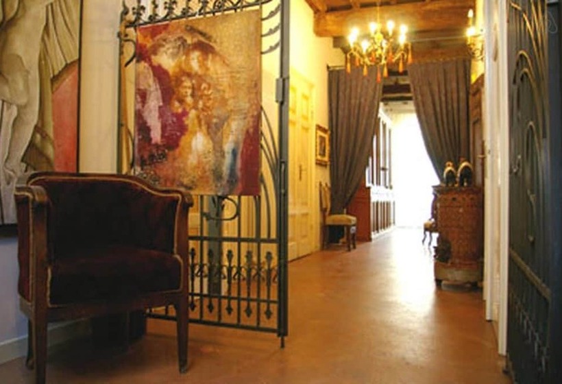 تختخواب و صبحانه Maison 26 Luxury Suites