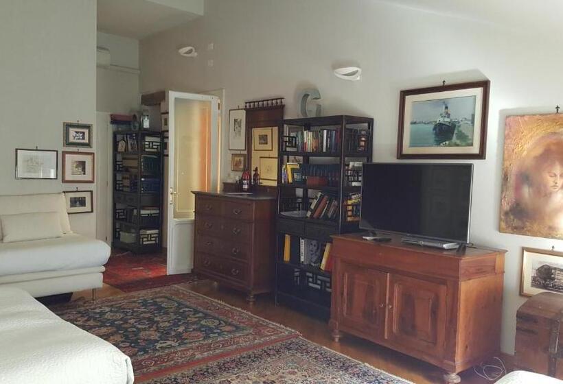 تختخواب و صبحانه Maison 26 Luxury Suites