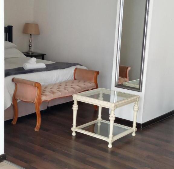 تختخواب و صبحانه Naleli Guest House