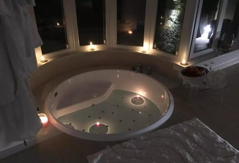 ベッドアンドブレックファースト Suite Amnesia