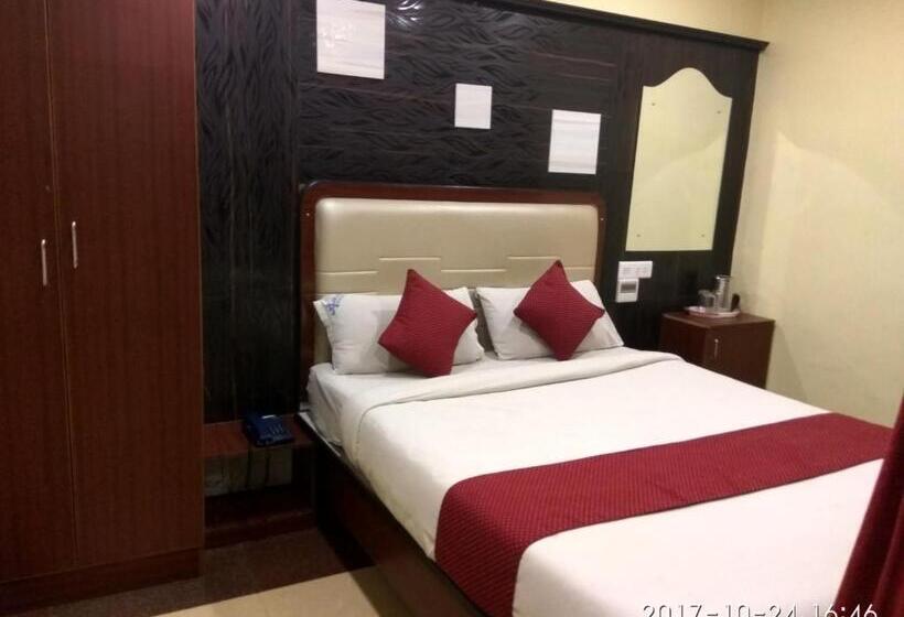 Hotell Aakash Residency