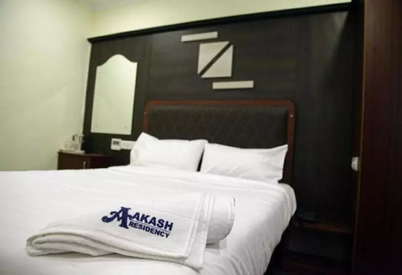 هتل Aakash Residency