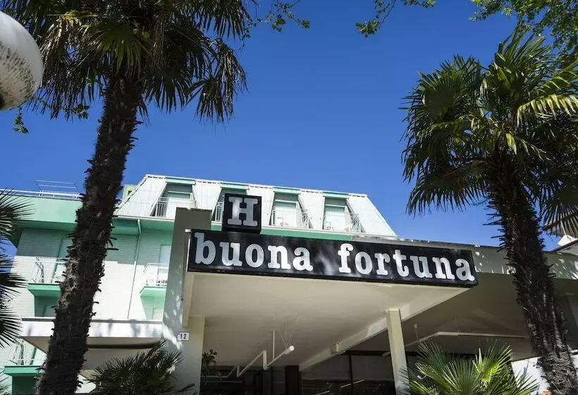ホテル Buona Fortuna