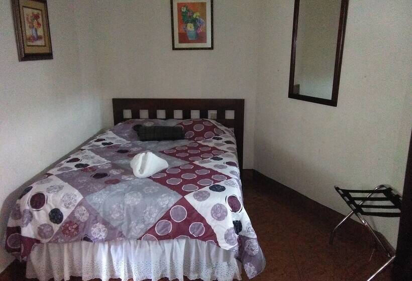 هتل La Cupula San Rafael