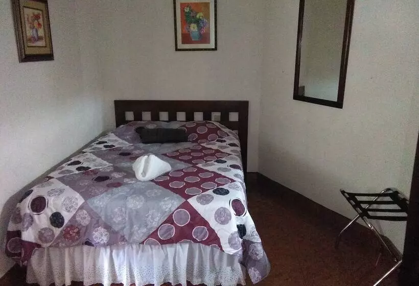 هتل La Cupula San Rafael