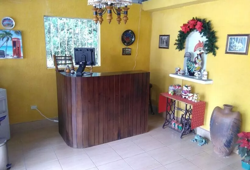 هتل La Cupula San Rafael