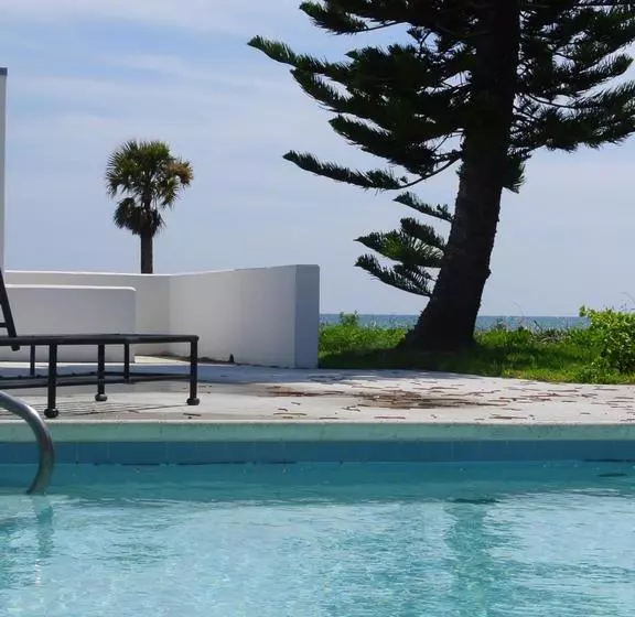 استراحتگاه Tyne Beach Terrace Apartments