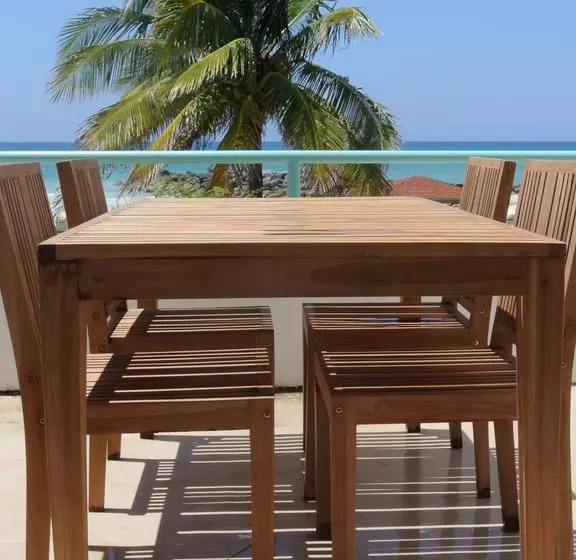 استراحتگاه Tyne Beach Terrace Apartments