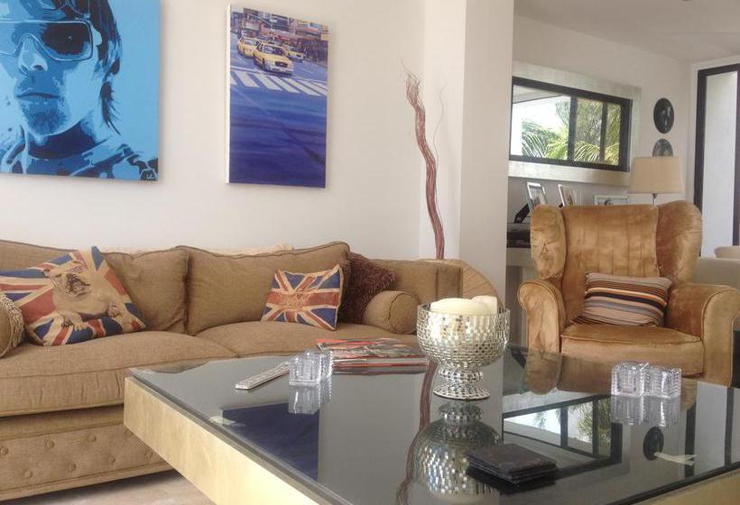 استراحتگاه Tyne Beach Terrace Apartments