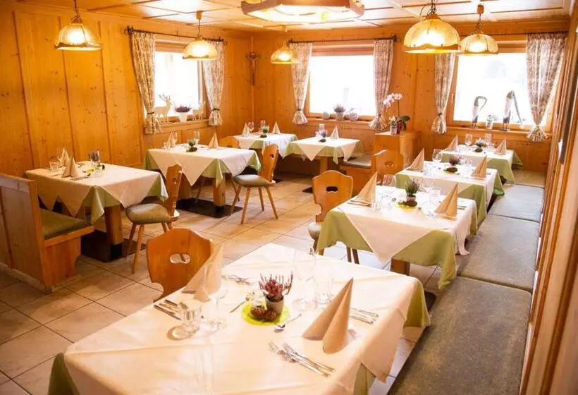 Almhotel Bergerhof