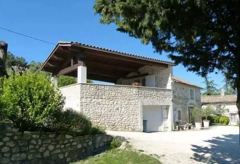 Aamiaismajoitus (B&B) Chambres D Hotes Mas Fa Sua