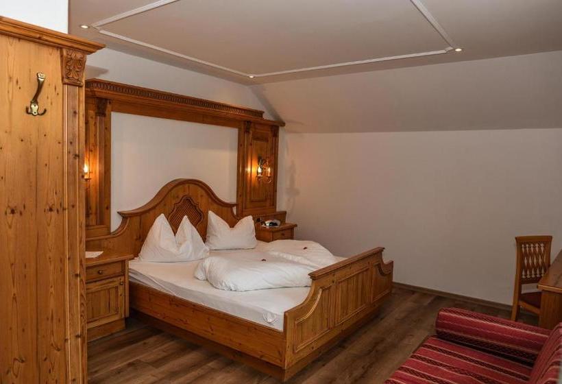 تختخواب و صبحانه Ebnerhof