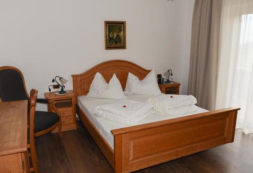 تختخواب و صبحانه Ebnerhof