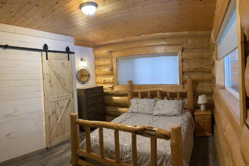 Cougar Mountain Lodge B&b