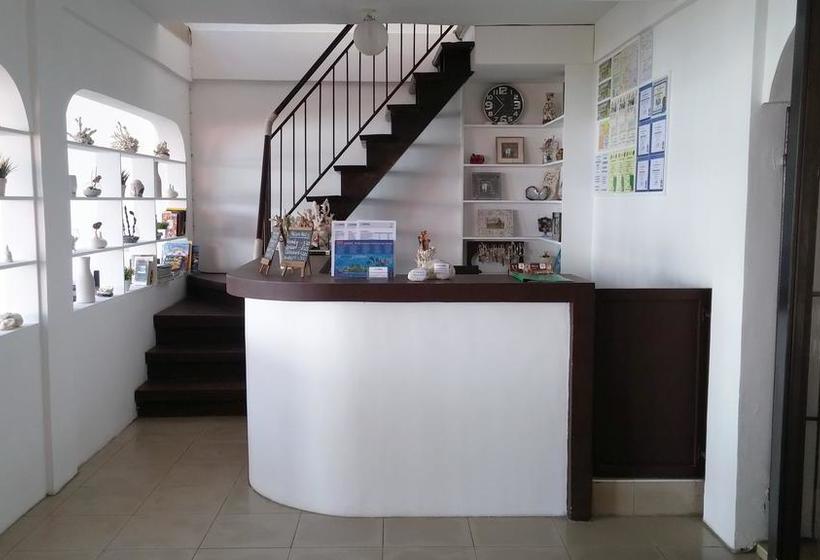 Deluna Diving Resort