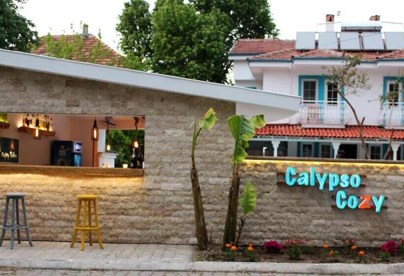 ホテル Calypso Cozy Suites