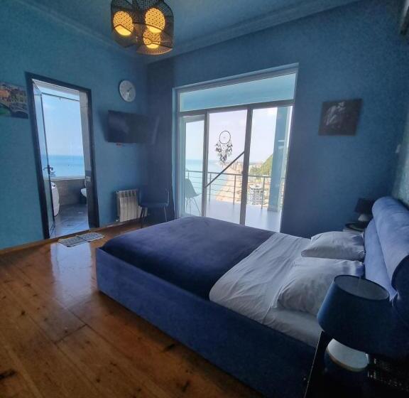 هتل Calypso Kvariati Inn