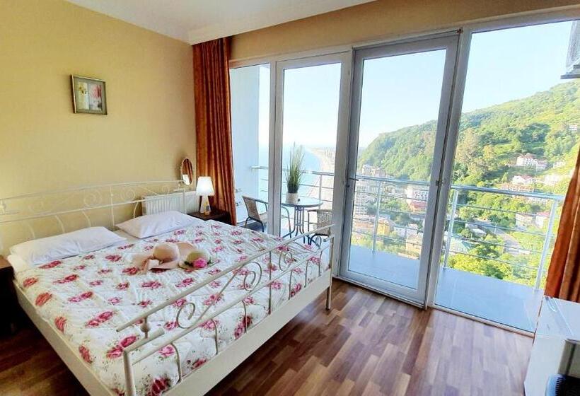 هتل Calypso Kvariati Inn