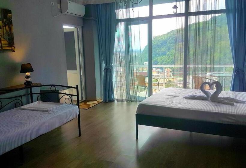 هتل Calypso Kvariati Inn