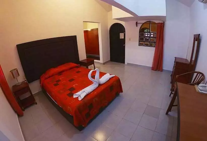 هتل Casa Kolping