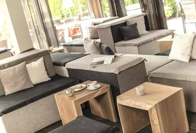 Hotelli Das Panorama Dependance