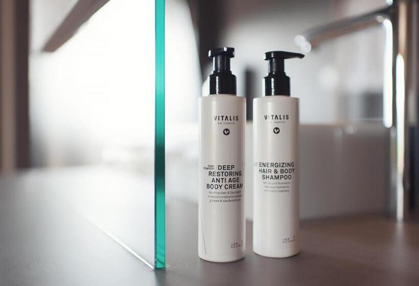 Отель Das Wanda