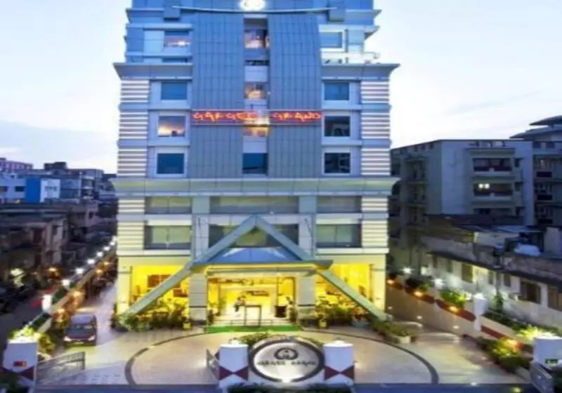 Hotelli Gargee Grand Patna