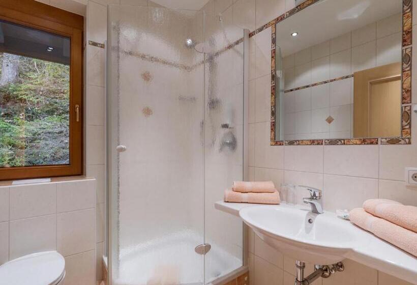 בית מלון כפרי Gasthof Felsenkeller