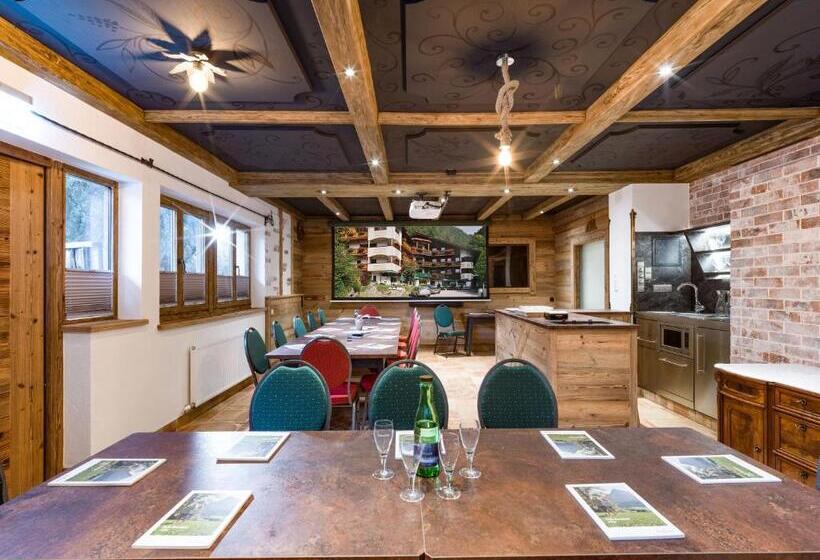 בית מלון כפרי Gasthof Felsenkeller