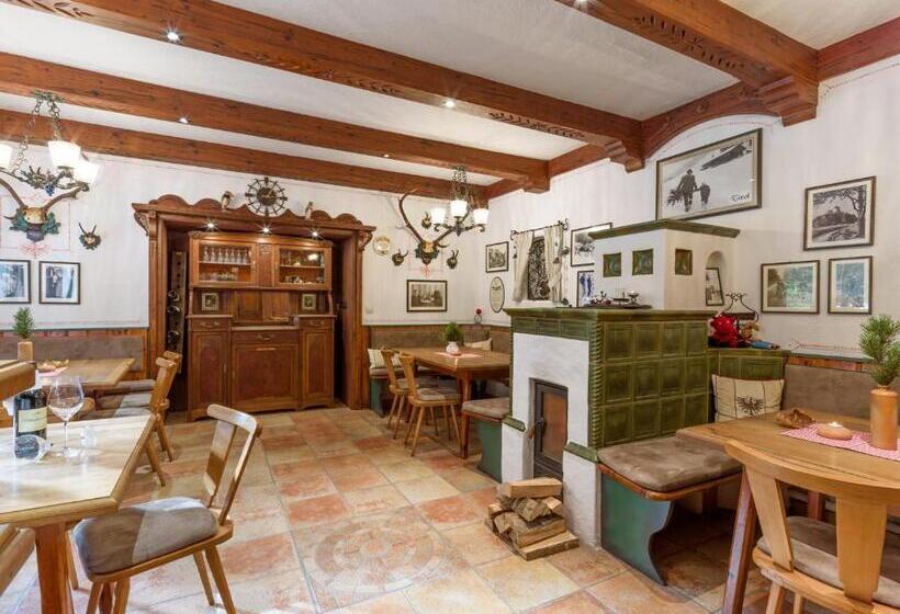 בית מלון כפרי Gasthof Felsenkeller