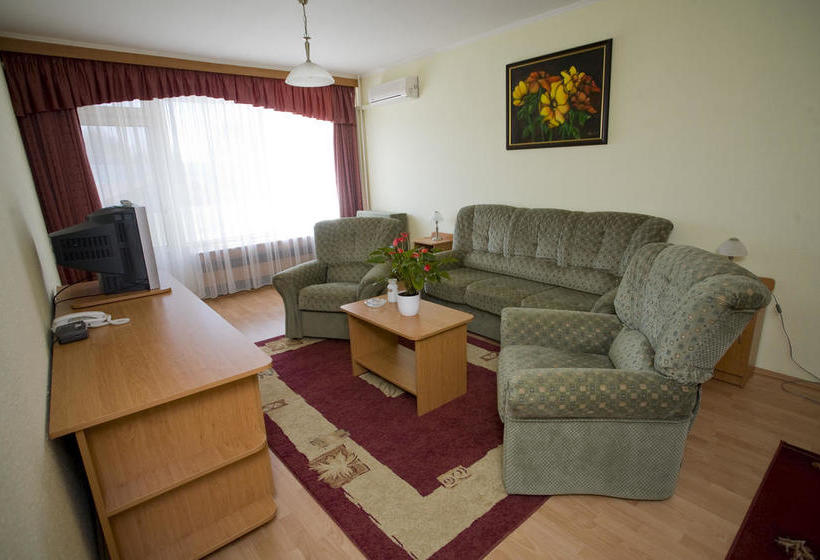 酒店 Három Hattyú