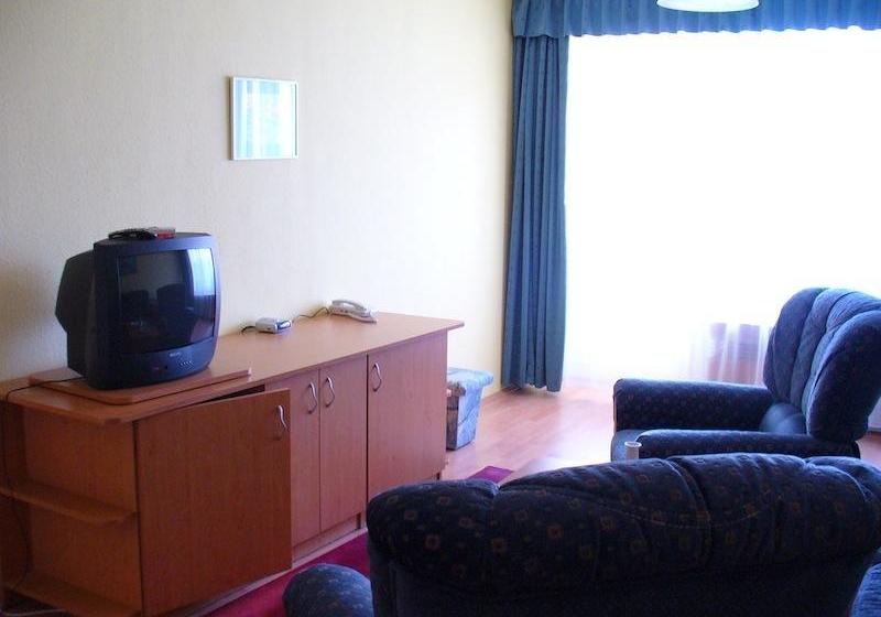 酒店 Három Hattyú