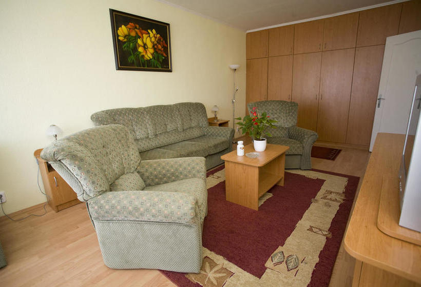 酒店 Három Hattyú