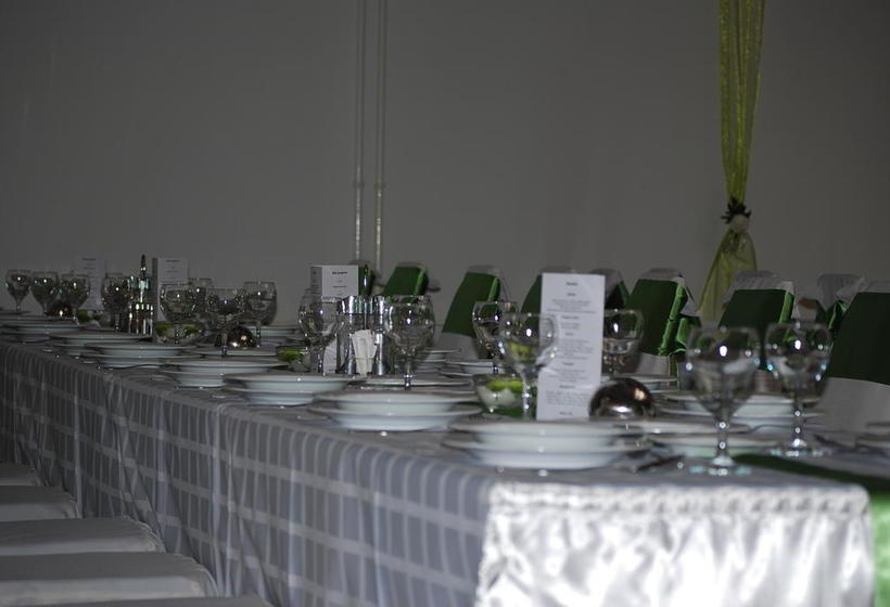 酒店 Három Hattyú