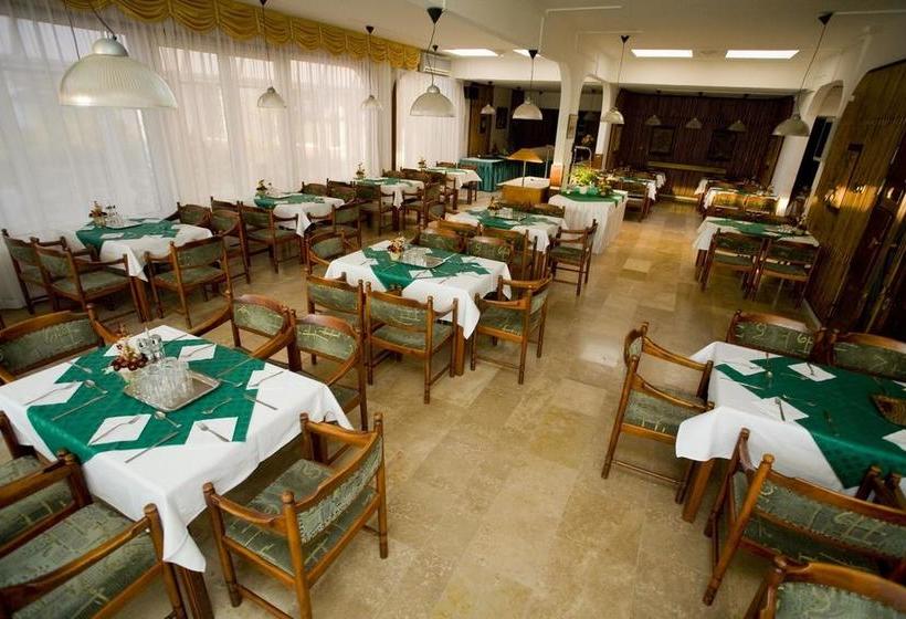 酒店 Három Hattyú