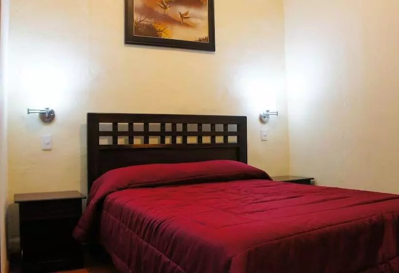 ホテル Majestic 1 Cuenca