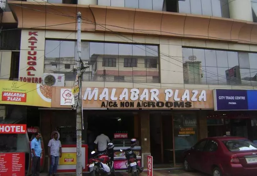 ホテル Malabar Plaza