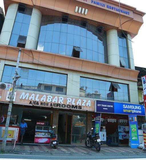 בית מלון כפרי Malabar Plaza