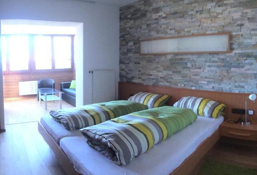 فندق Mehlounge Cafe & Restaurant