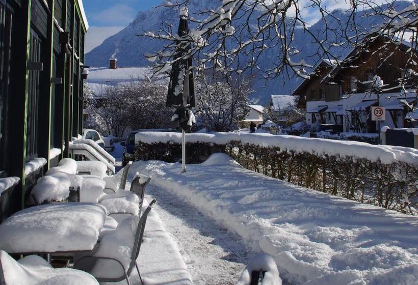 فندق Mehlounge Cafe & Restaurant