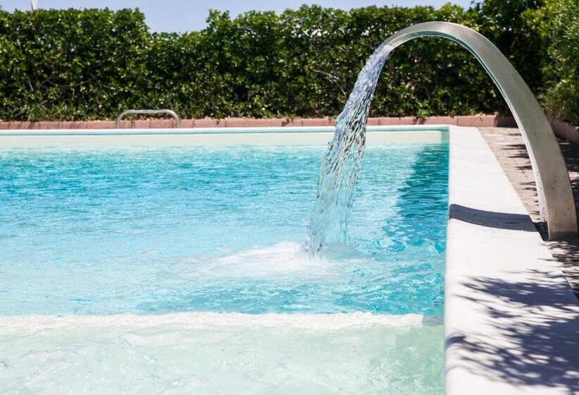 בית מלון כפרי Meritime