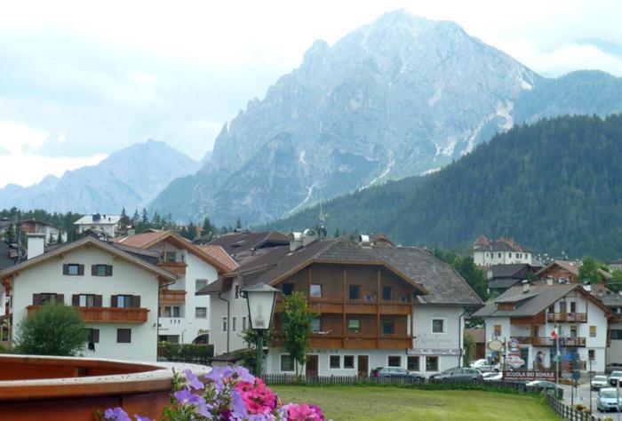 ホテル Residence Garni Stella