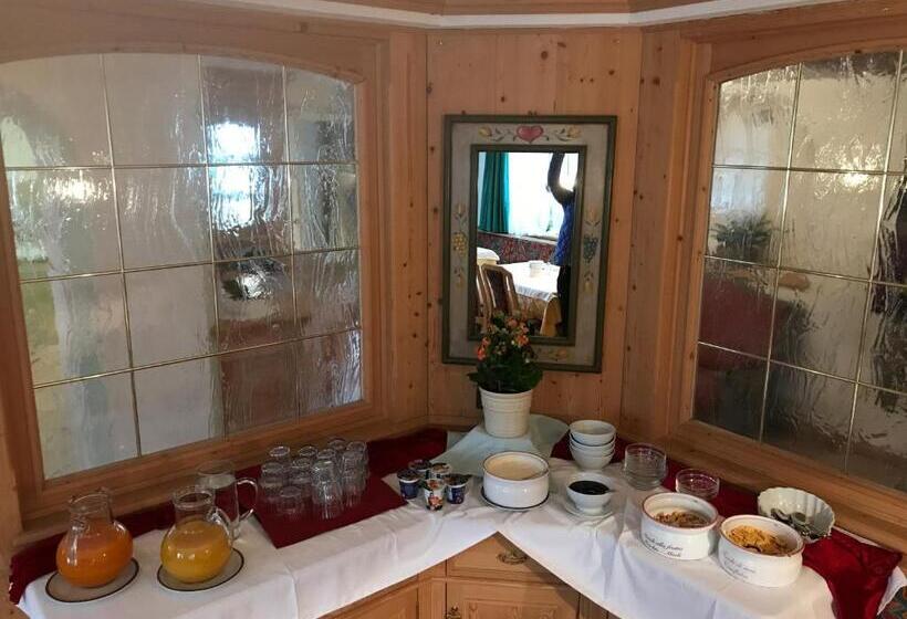 ホテル Residence Garni Stella