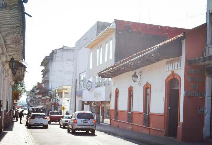 فندق Villa De Flores