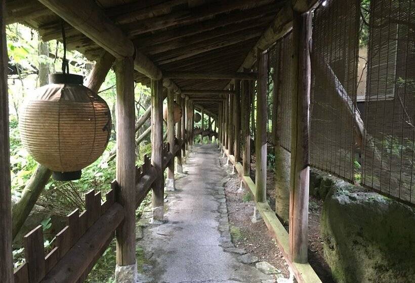 ריוקאן Yumoto Choza