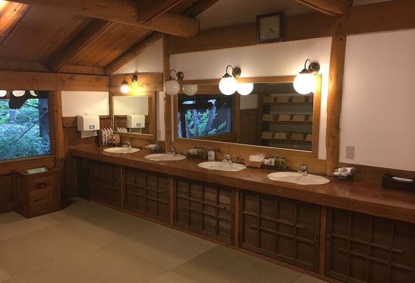 ריוקאן Yumoto Choza