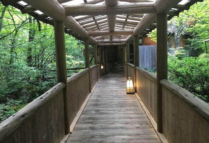 ריוקאן Yumoto Choza