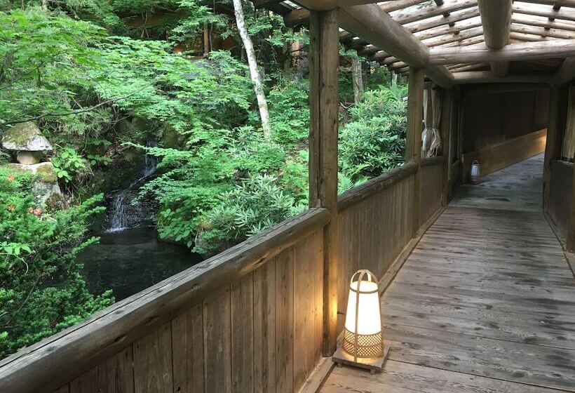 ריוקאן Yumoto Choza