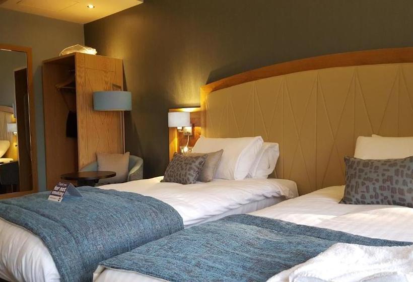 The Bull & Stirrup Hotel Wetherspoon